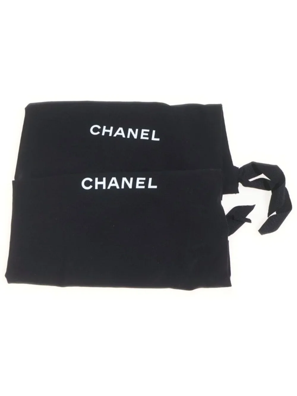 Chanel CC Logo Suede Low Cut Sneakers Pink
